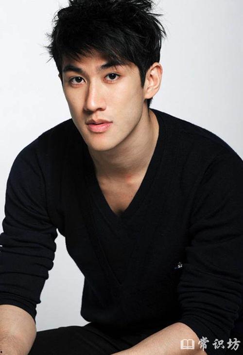 明星暖男排行,盘点那些温暖人心的绅士风采