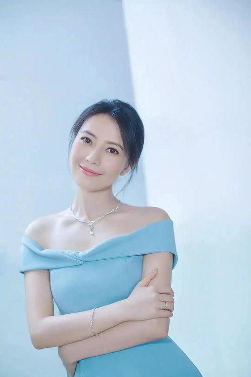 美女图片高清明星,高清明星风采瞬间